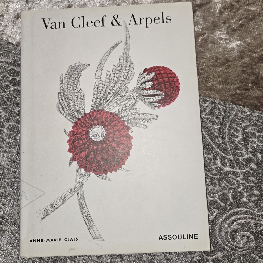 Van Cleef & Arpels Red and Silver Coffee Table Book